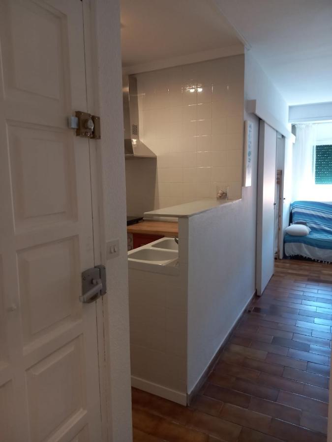 Apartaments Colera Bagian luar foto